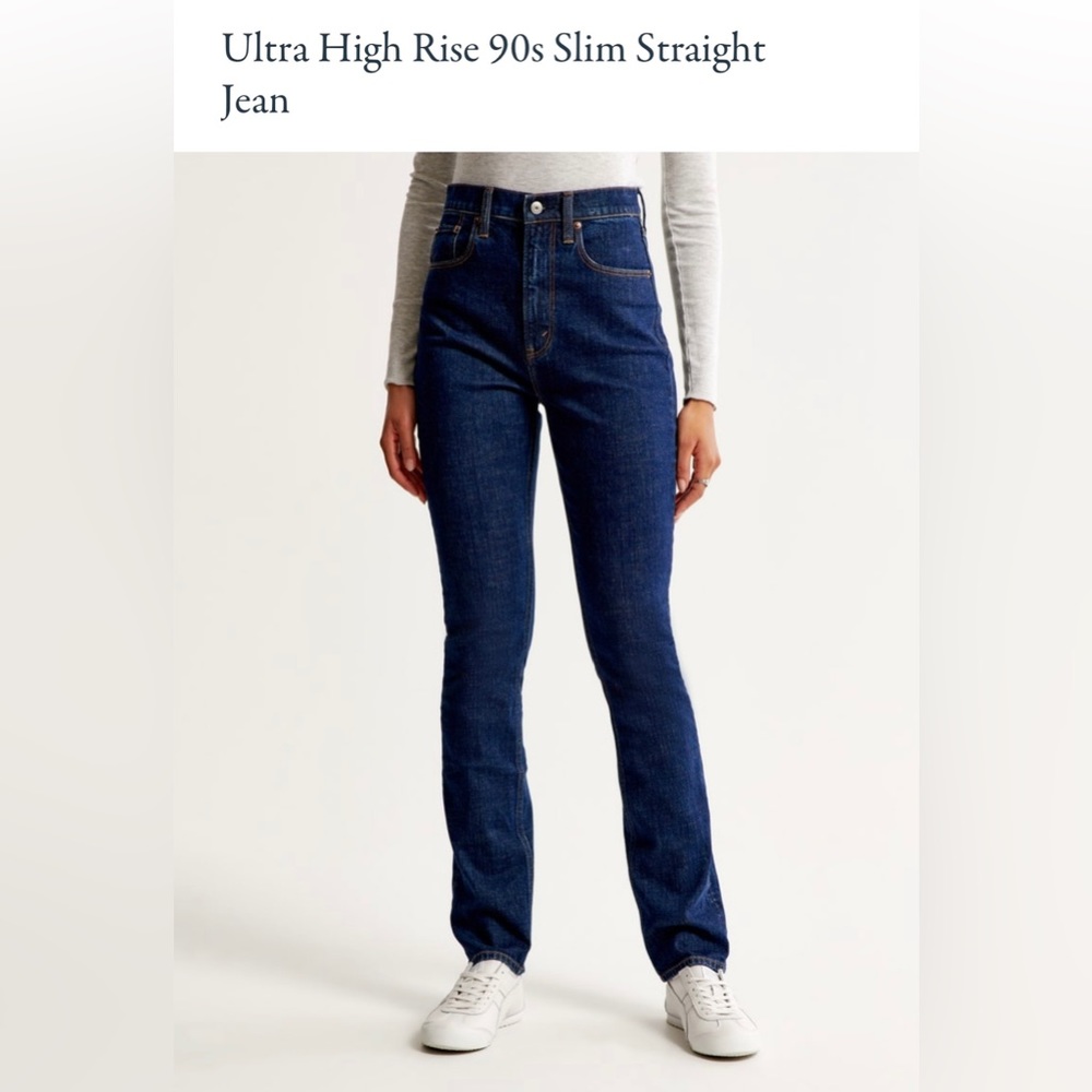 Abercrombie & Fitch “The Ultra High Rise 90s Slim Straight” Jean- 26L Super Dark